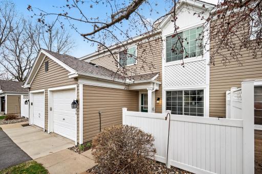 1925 Southcross Drive W, 1306, Burnsville, MN 55306