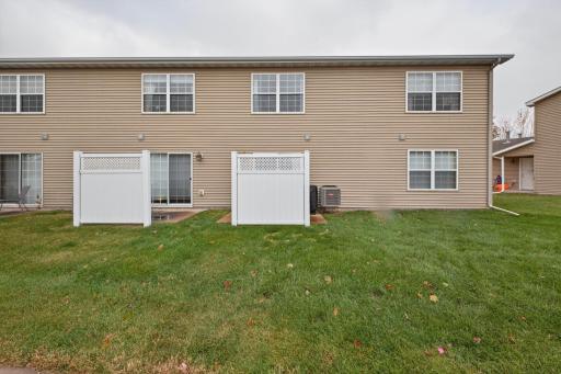 3084 River Falls Court NW, Rochester, MN 55901