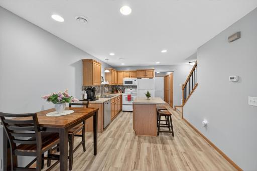 3084 River Falls Court NW, Rochester, MN 55901