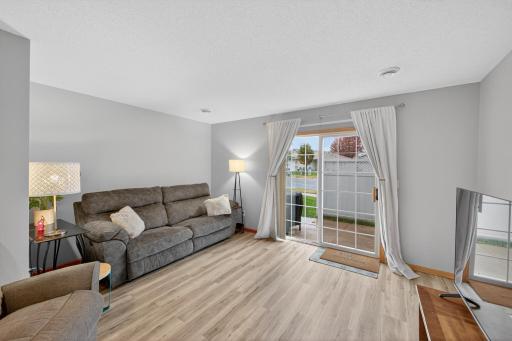 3084 River Falls Court NW, Rochester, MN 55901