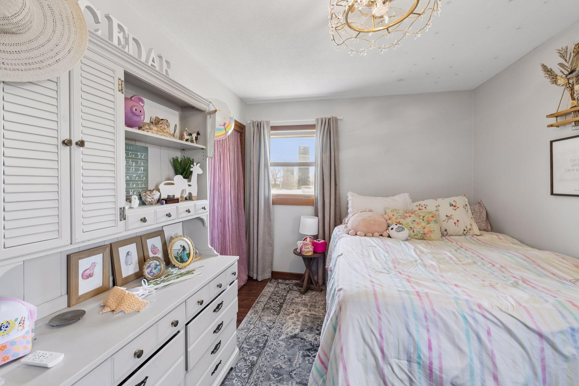 Second bedroom, view 2- 0036.jpg