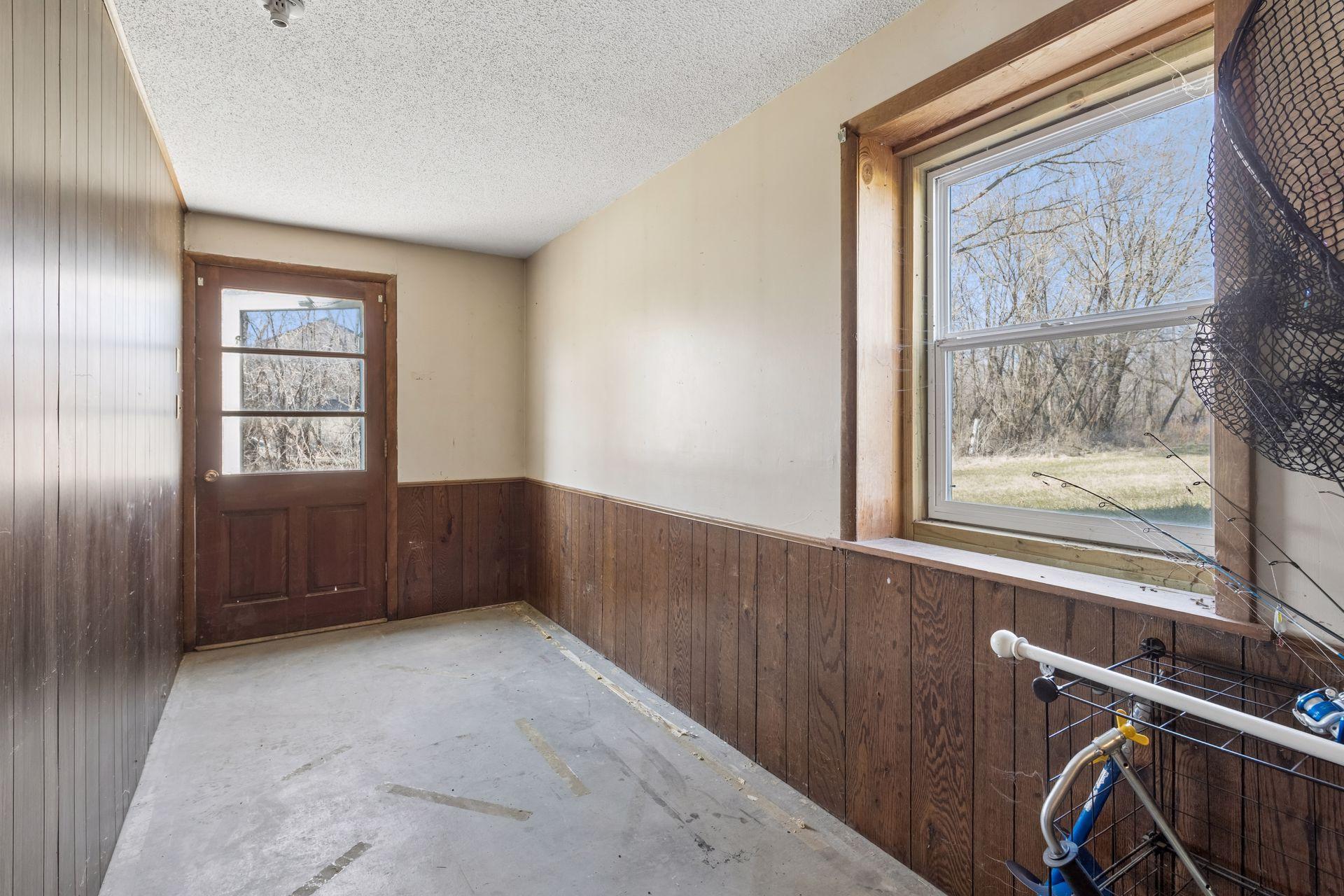 West facing walkout door. - 0044.jpg