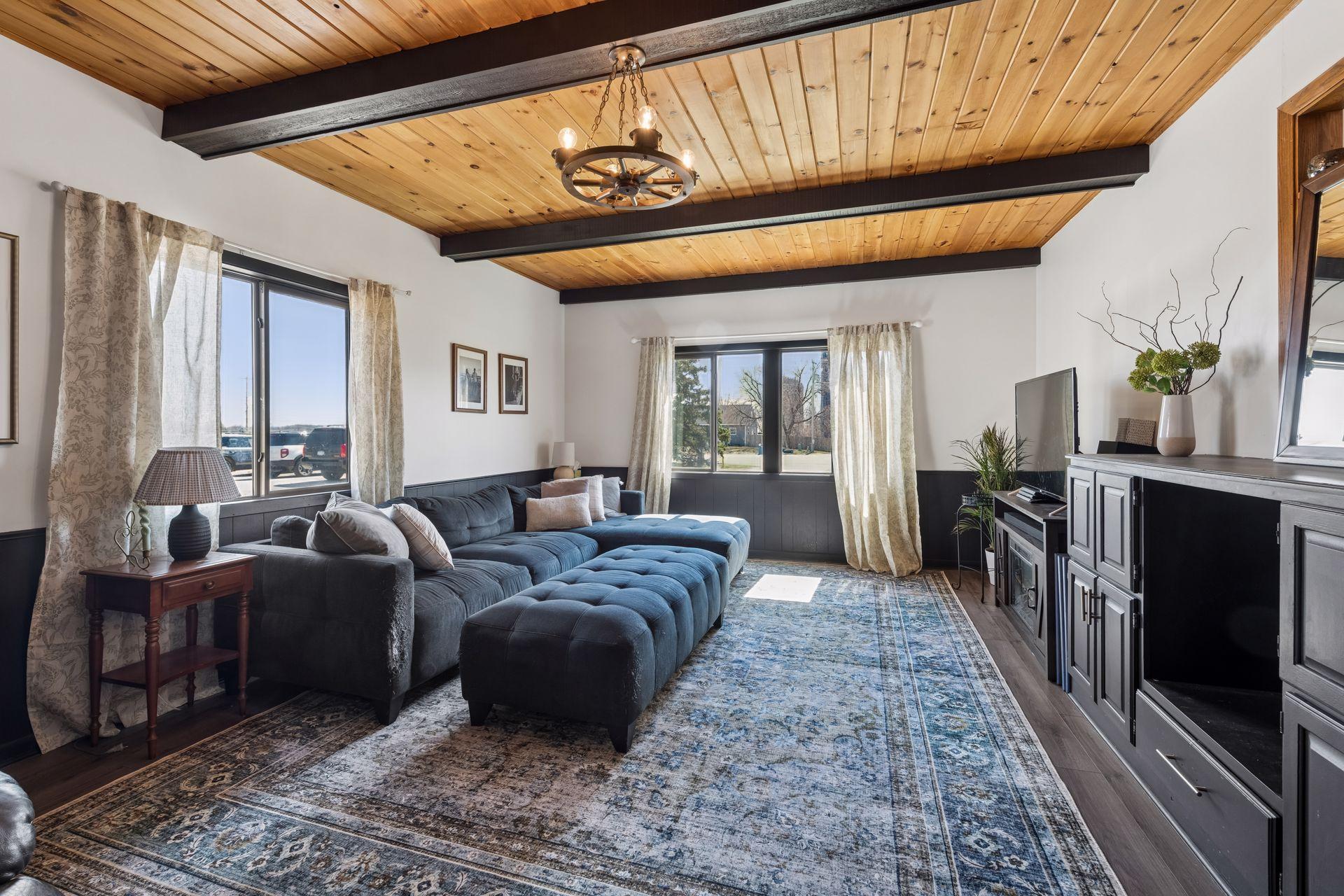 Sun filled family room has East & South exposure - 0030.jpg