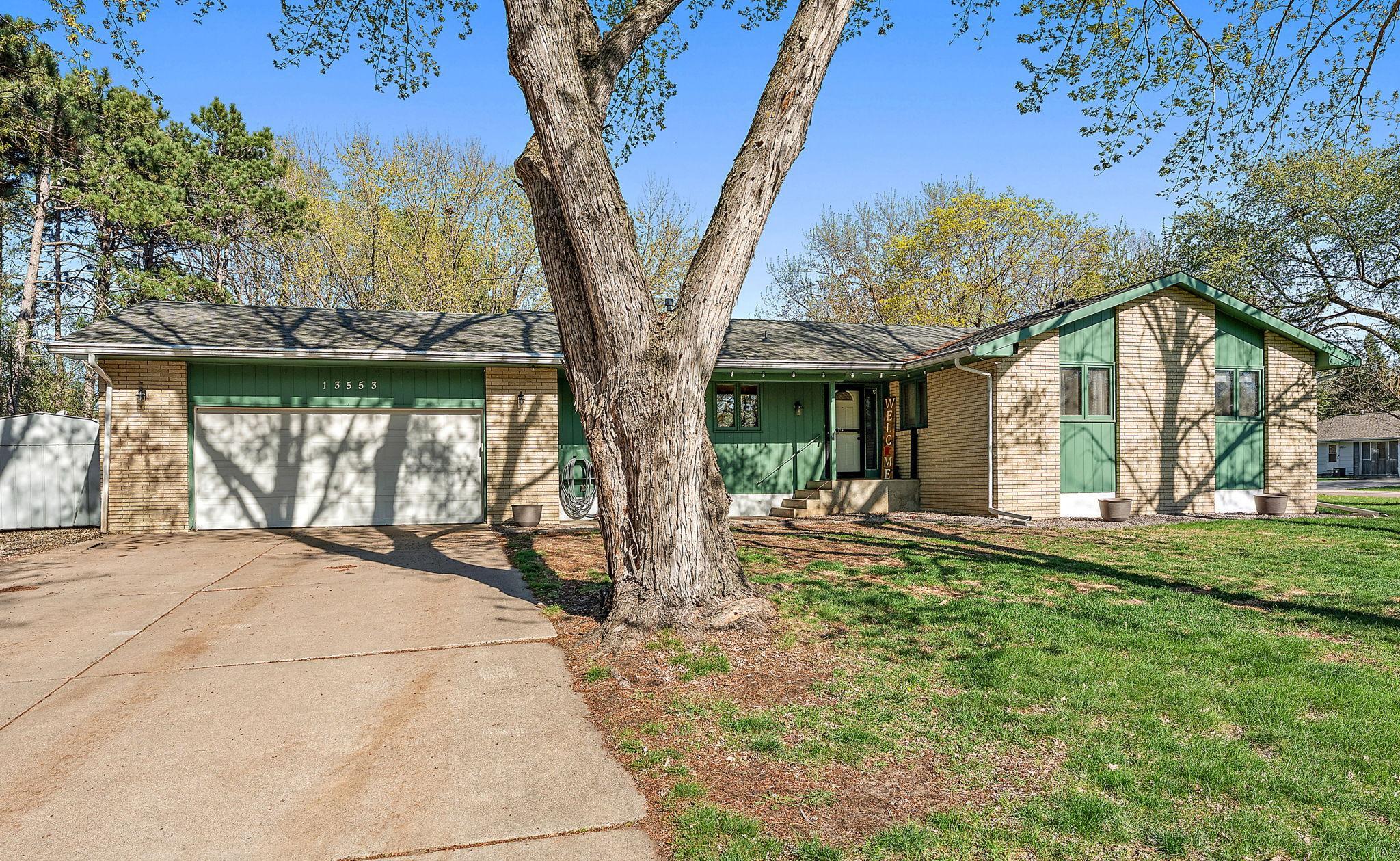 5-web-or-mls-UAV Vision Media (1).jpg