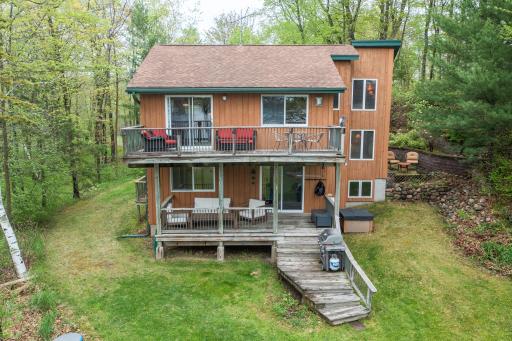 2225 Sunnyside Lane, Luck, WI 54853