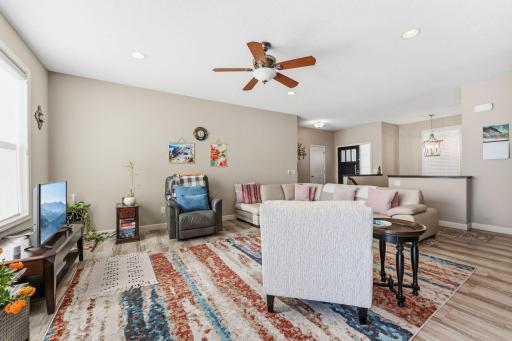 15672 Fairchild Way, Saint Paul, MN 55124