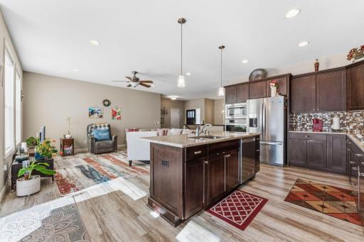 15672 Fairchild Way, Saint Paul, MN 55124