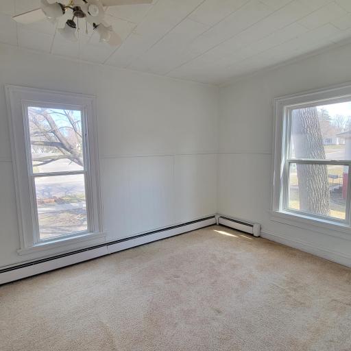 120 4th Avenue NE, Waseca, MN 56093