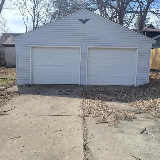 120 4th Avenue NE, Waseca, MN 56093