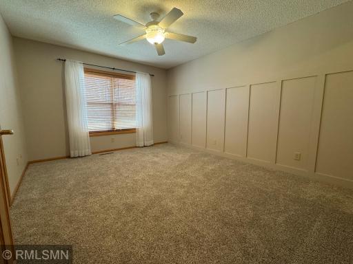 12757 Ferrara Avenue N, Hugo, MN 55038