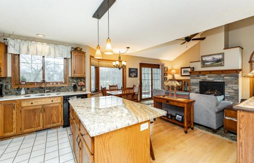 2619 Tuxedo Lane NW, Rochester, MN 55901