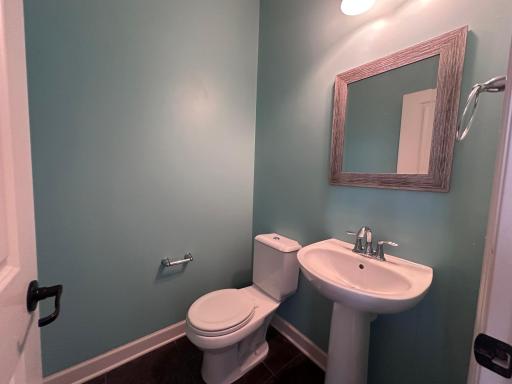 3379 Ridgestone Way, Woodbury, MN 55129