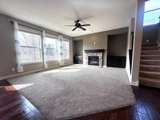 3379 Ridgestone Way, Woodbury, MN 55129