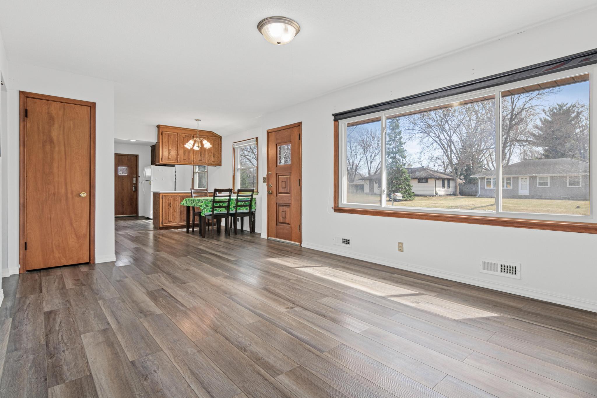 2865 115th Ln NW, Coon Rapids, MN-3.jpg