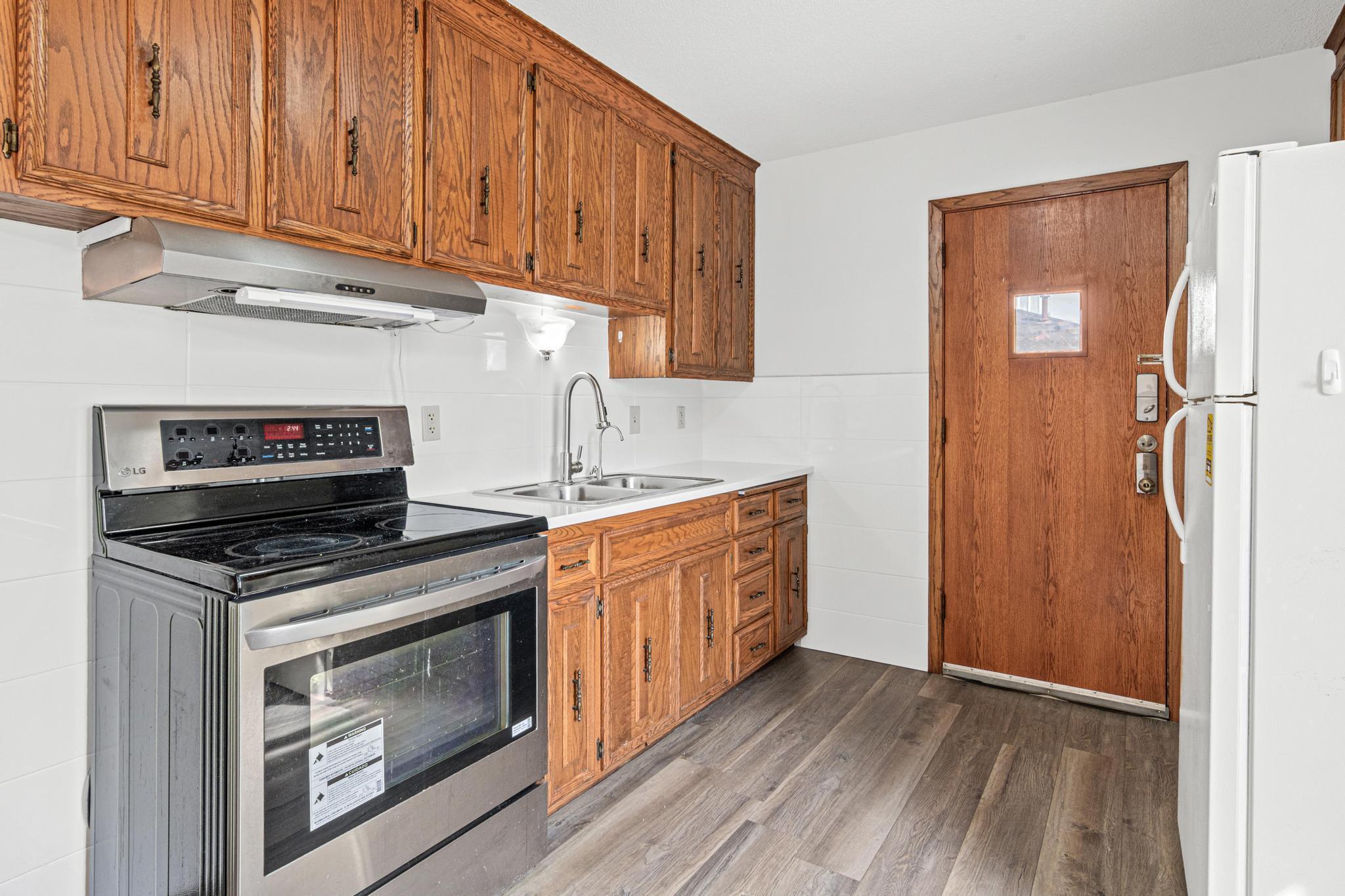 2865 115th Ln NW, Coon Rapids, MN-8.jpg