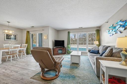 6165 Chasewood Parkway, 1, Hopkins, MN 55343
