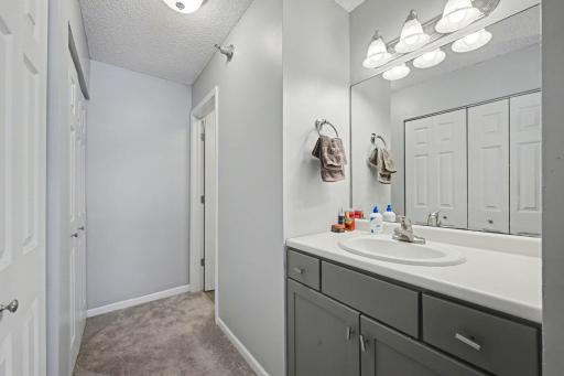 6165 Chasewood Parkway, 1, Hopkins, MN 55343