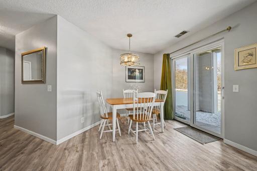 6165 Chasewood Parkway, 1, Hopkins, MN 55343