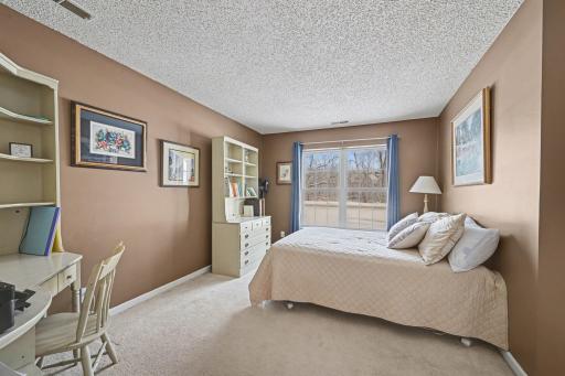6165 Chasewood Parkway, 1, Hopkins, MN 55343