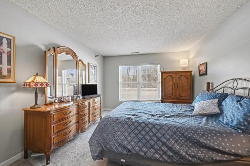 6165 Chasewood Parkway, 1, Hopkins, MN 55343