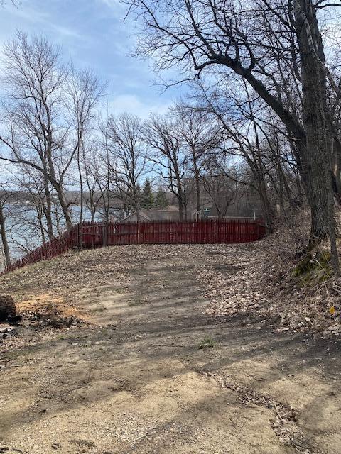 Vacant lot view N to S.