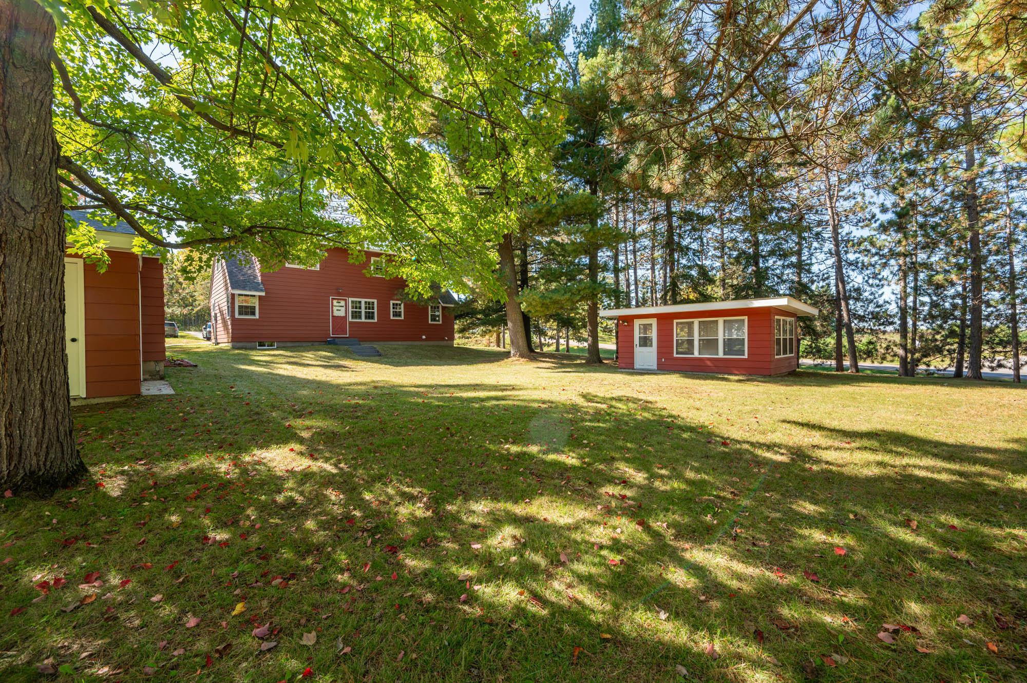 Back with Screen House