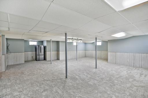 411 2nd Street, Lyle, MN 55953