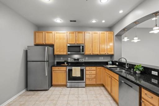 5970 W 16th Street, 711, Minneapolis, MN 55416