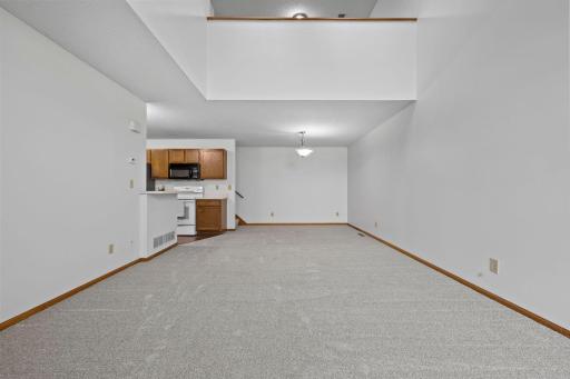 1102 Black Oak Drive, Saint Paul, MN 55112