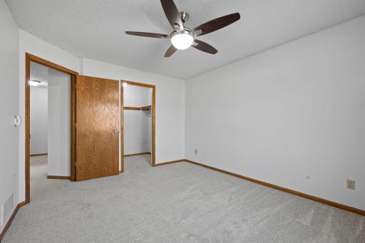 1102 Black Oak Drive, Saint Paul, MN 55112