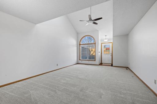 1102 Black Oak Drive, Saint Paul, MN 55112