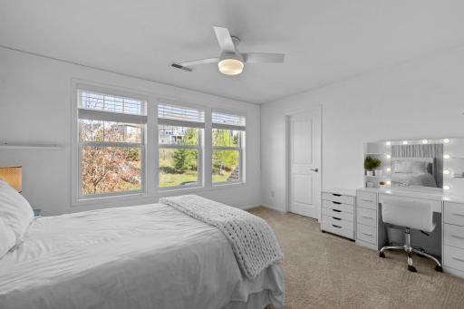 16725 56th Avenue N, Minneapolis, MN 55446
