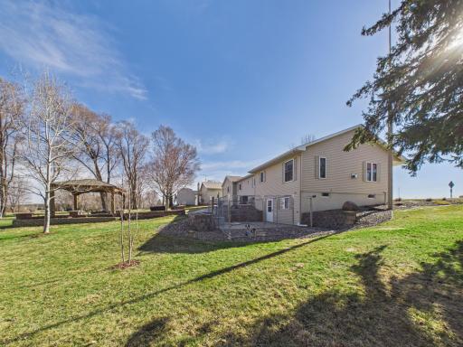 304 12th Avenue SE, Melrose, MN 56352