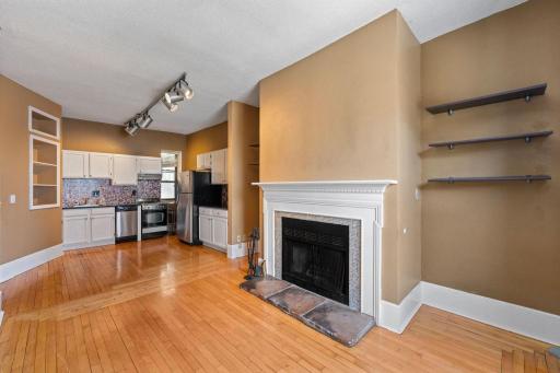 609 S 9th Street, 8, Minneapolis, MN 55404