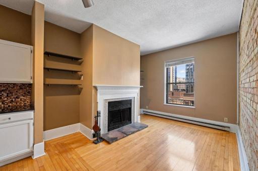 609 S 9th Street, 8, Minneapolis, MN 55404