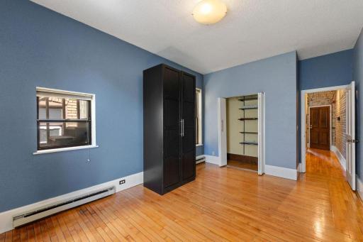 609 S 9th Street, 8, Minneapolis, MN 55404