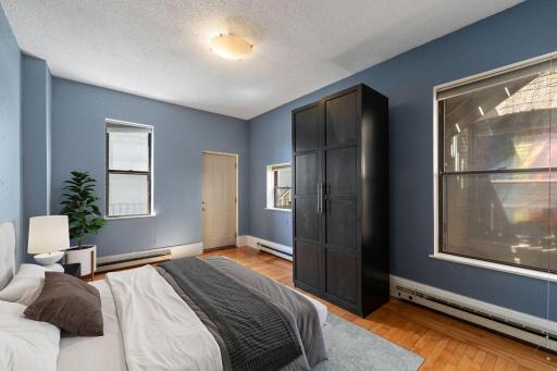609 S 9th Street, 8, Minneapolis, MN 55404