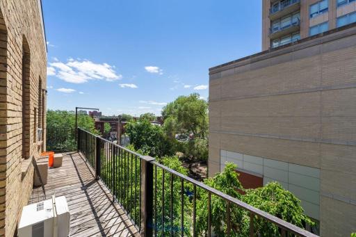 609 S 9th Street, 8, Minneapolis, MN 55404