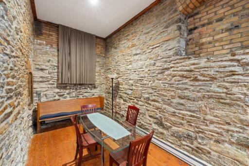 609 S 9th Street, 8, Minneapolis, MN 55404