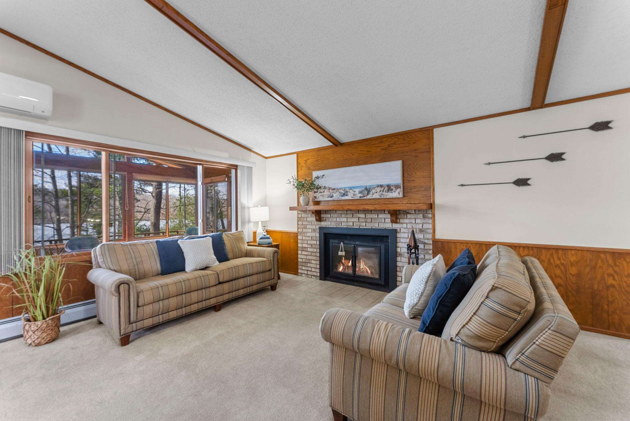 Soaring vaults and room for everyone