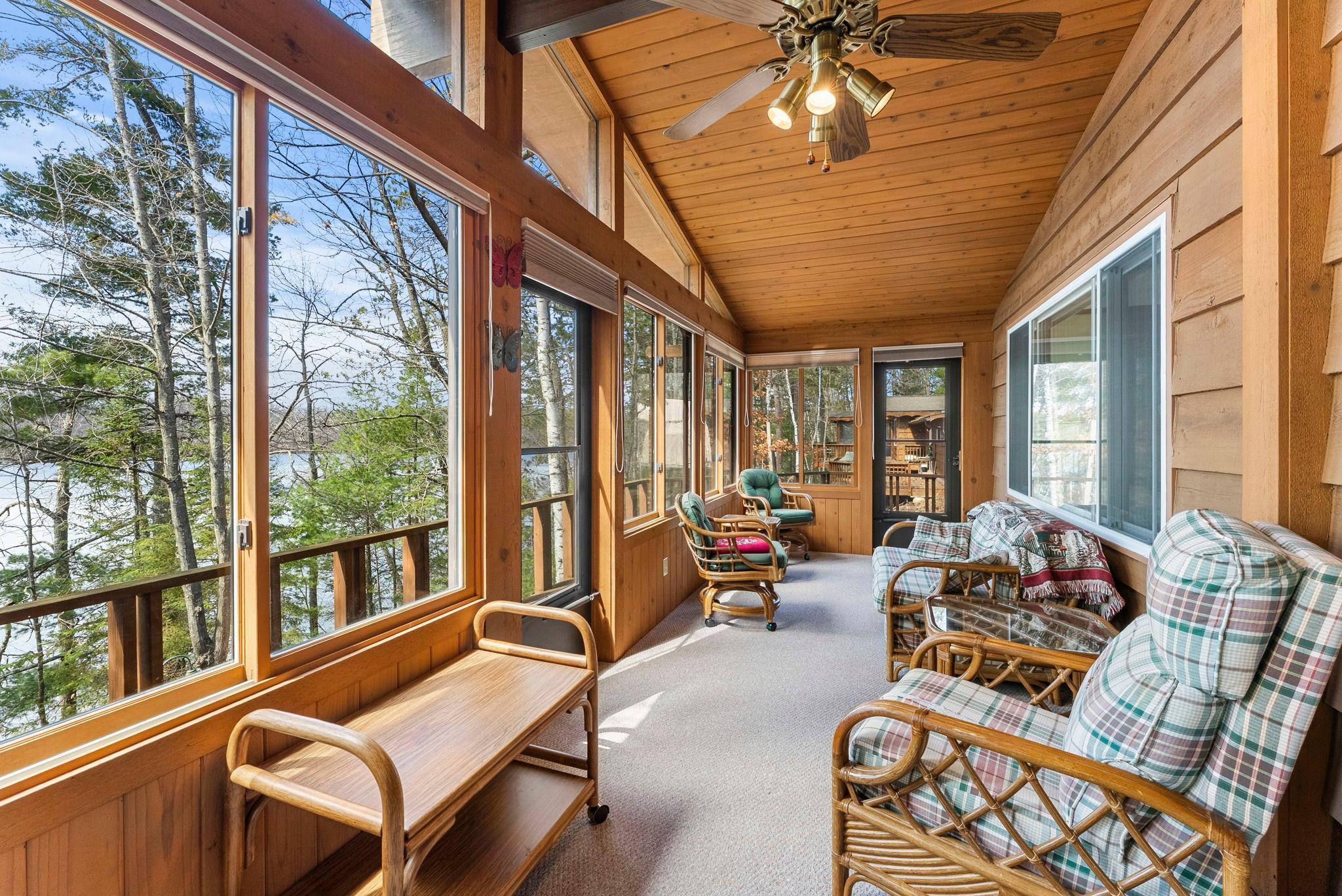 Watch the anglers and eagles !