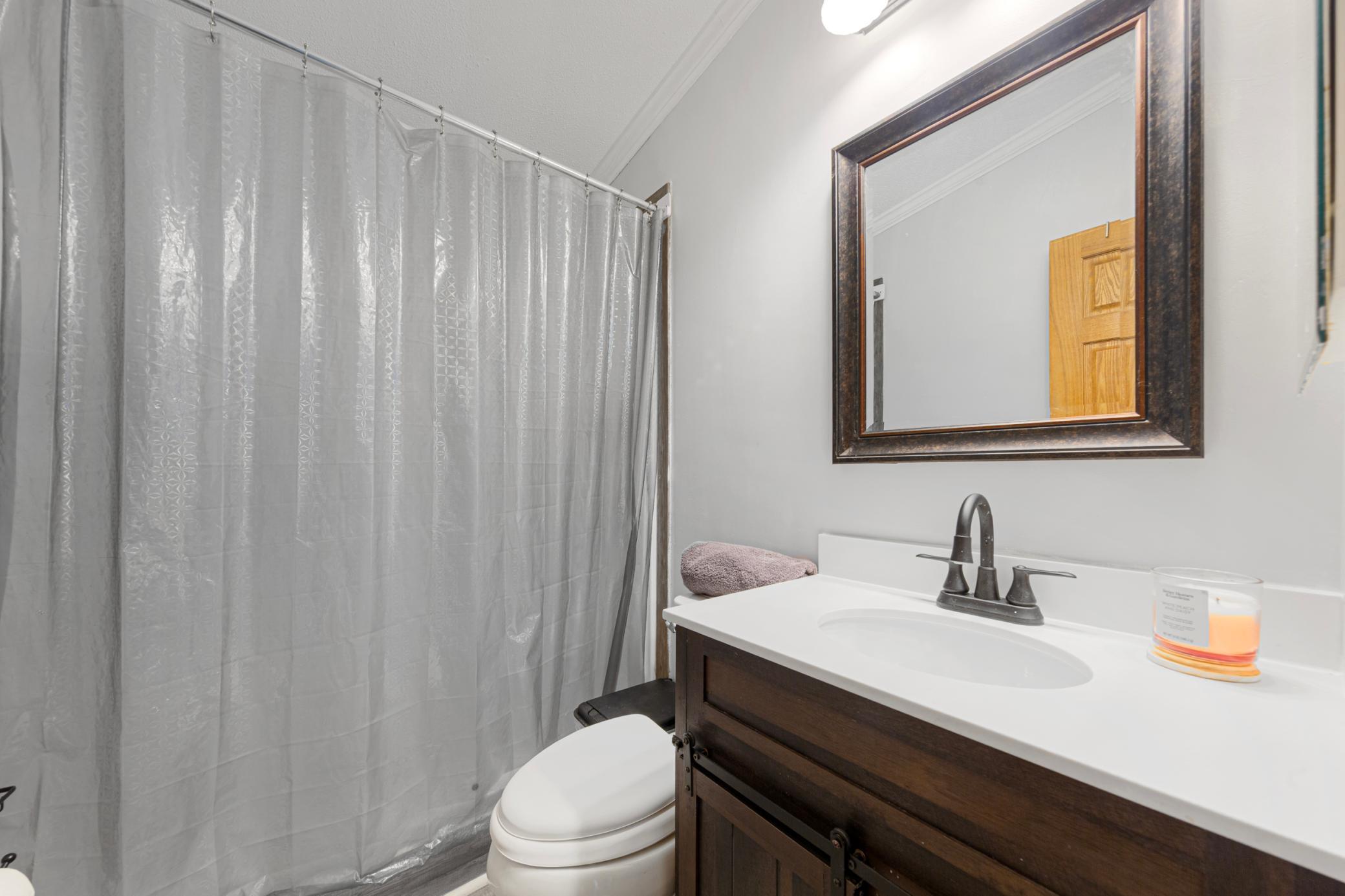 Second large bathroom