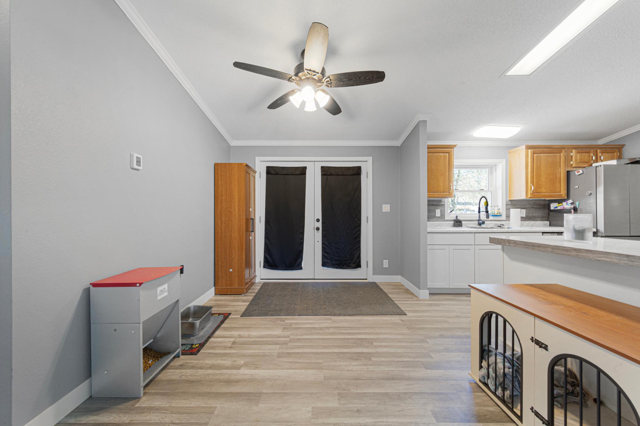 Dining area open to kitchen