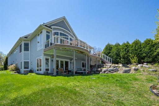 208 E Lake Street, Waconia, MN 55387