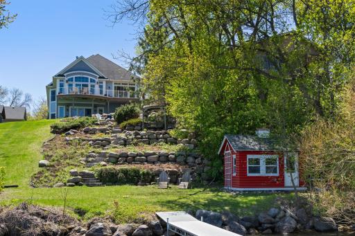 208 E Lake Street, Waconia, MN 55387