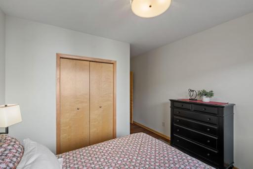 208 E Lake Street, Waconia, MN 55387