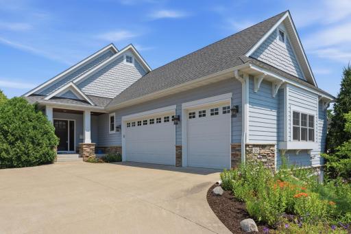 208 E Lake Street, Waconia, MN 55387