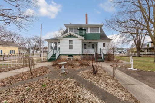 504 7th Street NW, Faribault, MN 55021