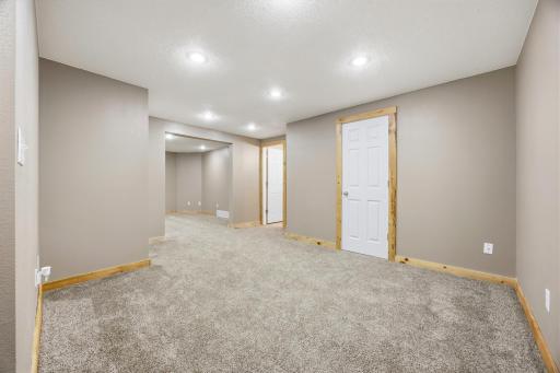 4213 S Rivershore Drive, Moorhead, MN 56560
