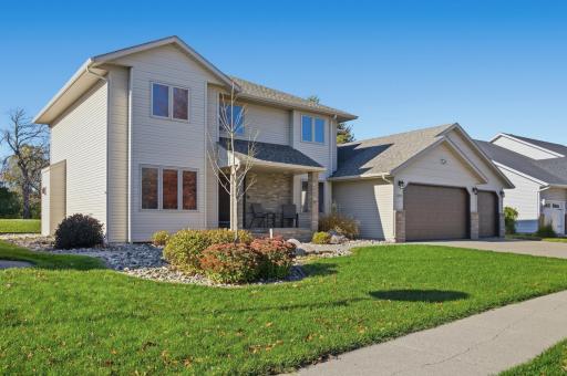 4213 S Rivershore Drive, Moorhead, MN 56560